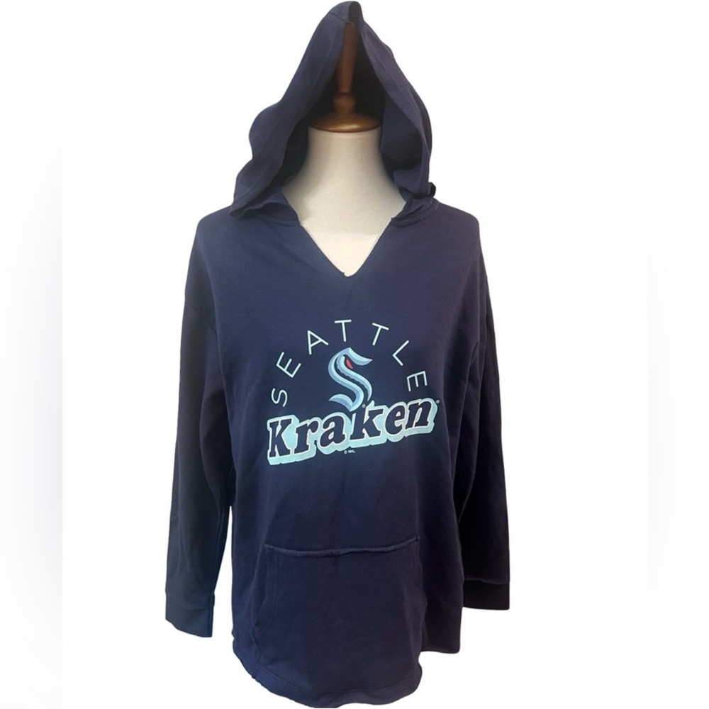 Seattle Kraken Women’s Raw Hem V-Neck Hoodie Sweatshirt Navy Blue Medium NWT